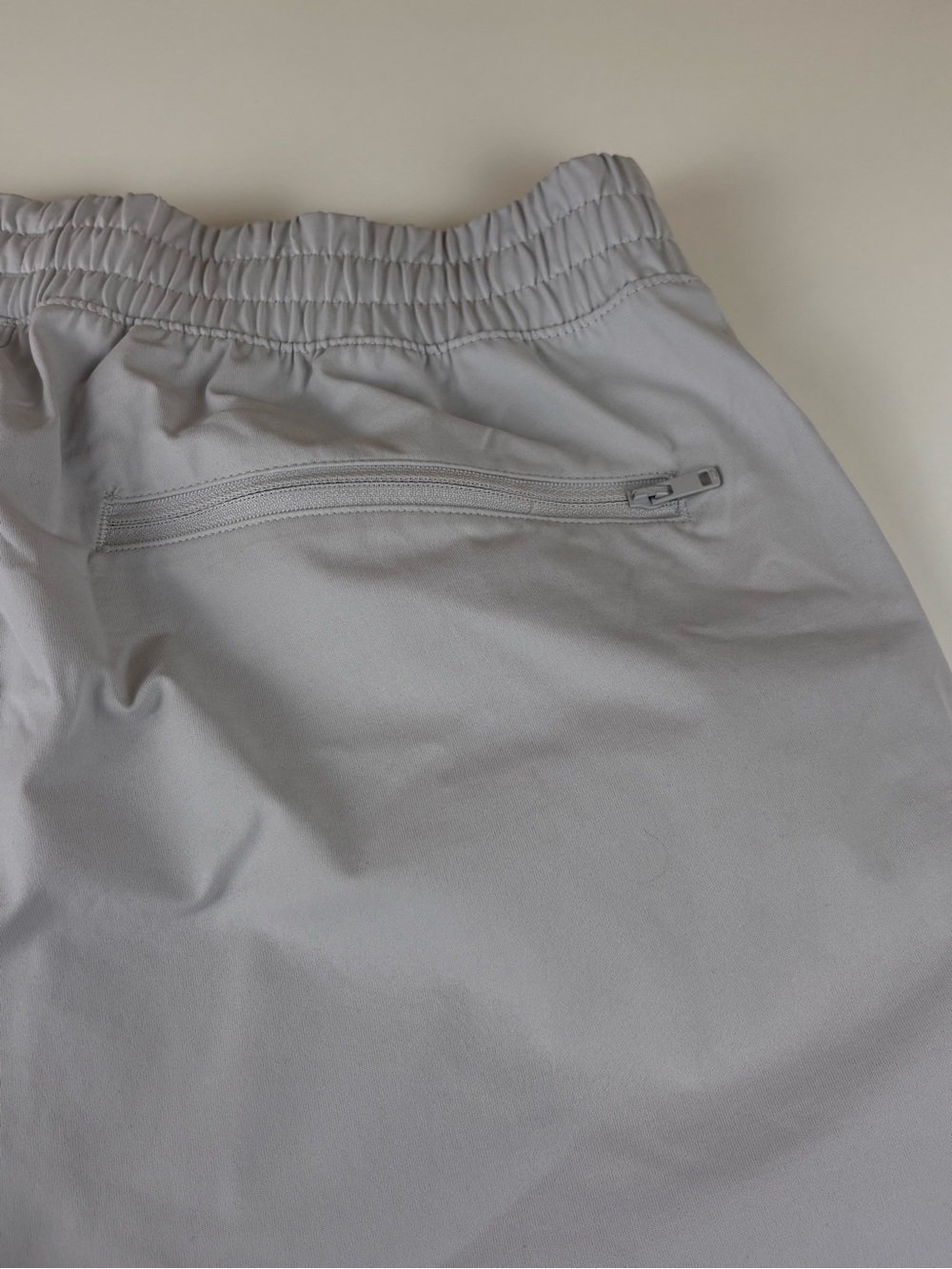 uniqlo Men stretch active shorts Light Gray Athletic Shorts - Picture 8 of 17